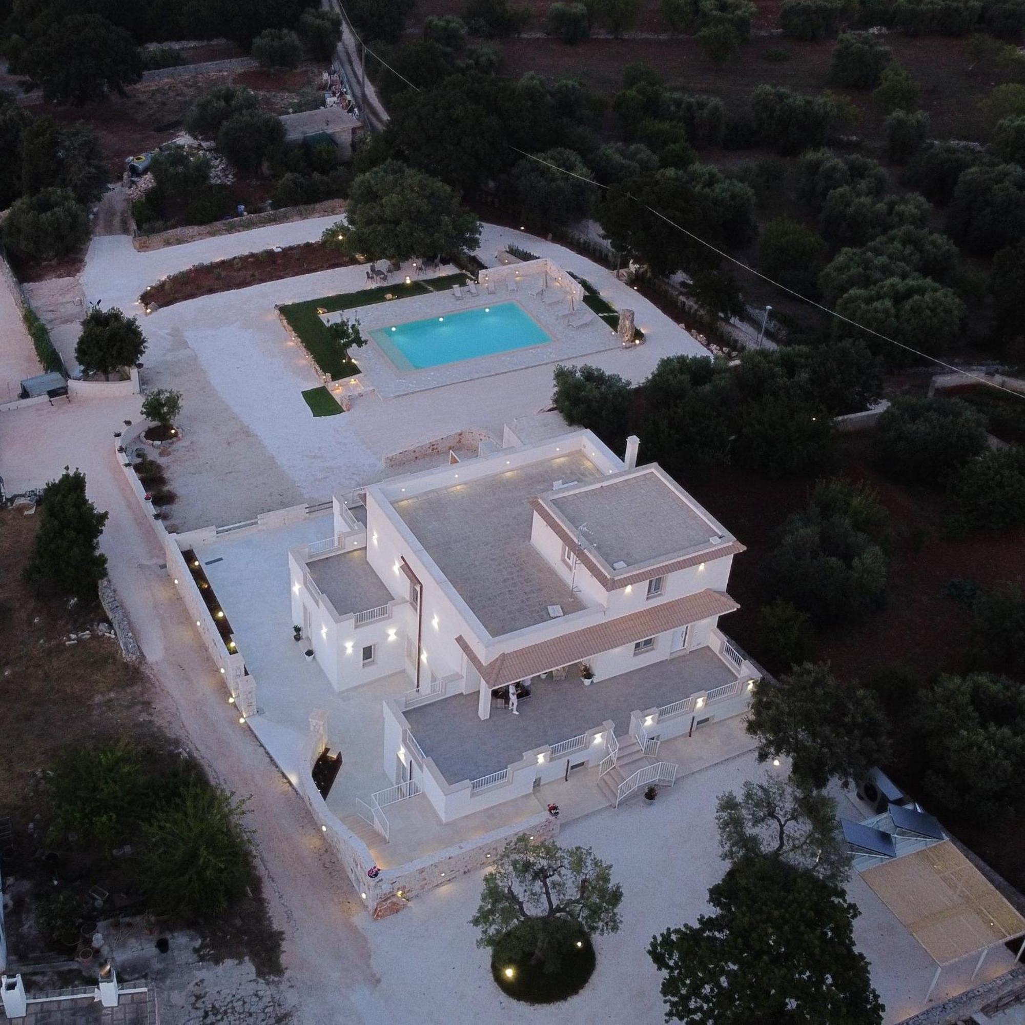 Casa Vacanze 'La Quercia' Чистерніно Екстер'єр фото